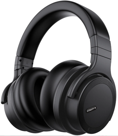 Hear what you want. Professional Active Noise Cancellation actively adapts to cabin/engine noise. Listen all week. 30 Hours playtime & charge for 10 mins & get over 1hr of playback. Put some bass in your Bluetooth. 45mm Drivers with high dynamic bass response. Easy on the ears. Our ear cushions are ergonomic & protein-based with 90° swivel. What interruptions? CSR8635 Bluetooth 4.1 chip allows extended range with fewer drop-outs than any previous Cowin model. SpeakEasy. Built-in voice-optimized microphone take phone calls hands-free. You're in control, Pause, play, skip & adjust the volume on the headset. Relentless. Charge & listen at the same time, never be without music.